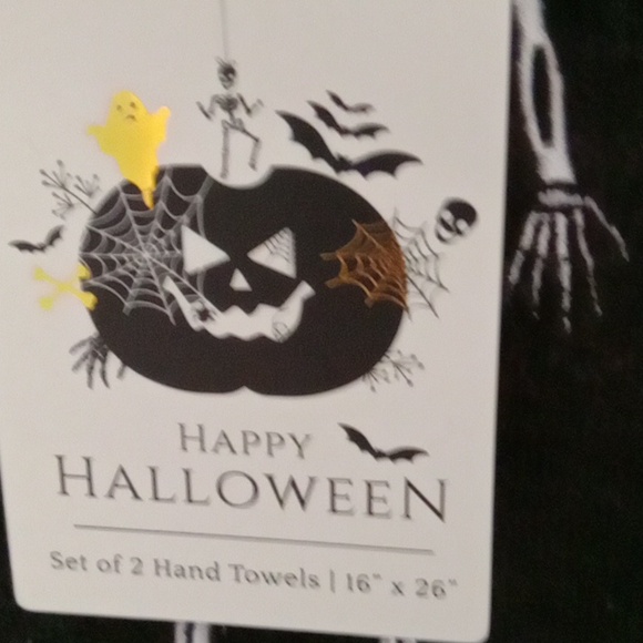 Halloween Hand Towel set - Picture 3 of 5